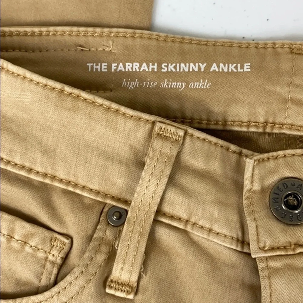 Sold - Picture 6 of 10